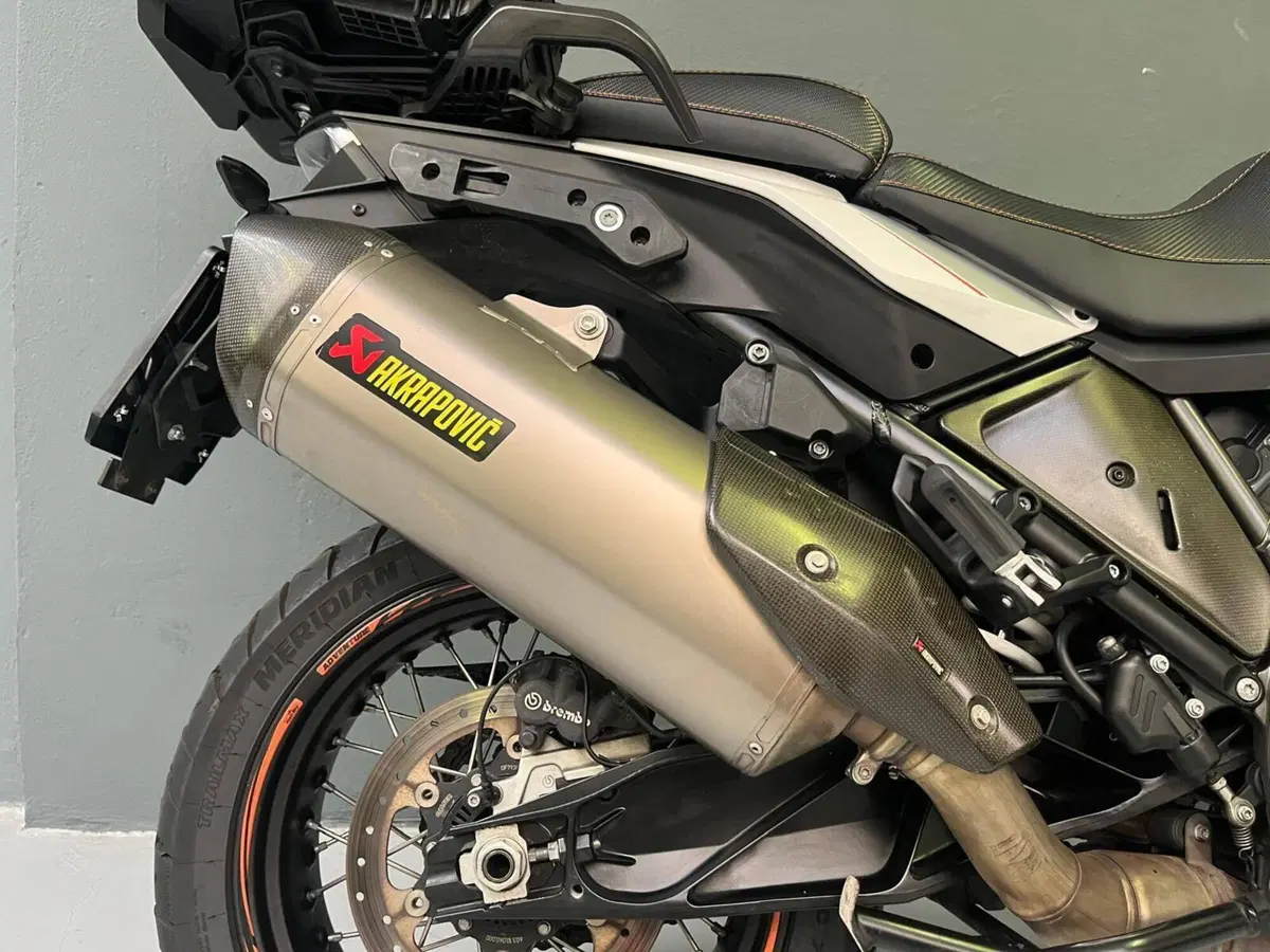 KTM 1290 Super Adventure T (2017) (4)