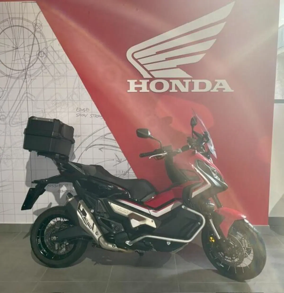 Honda X-ADV 750 (2018 - 20) (2)