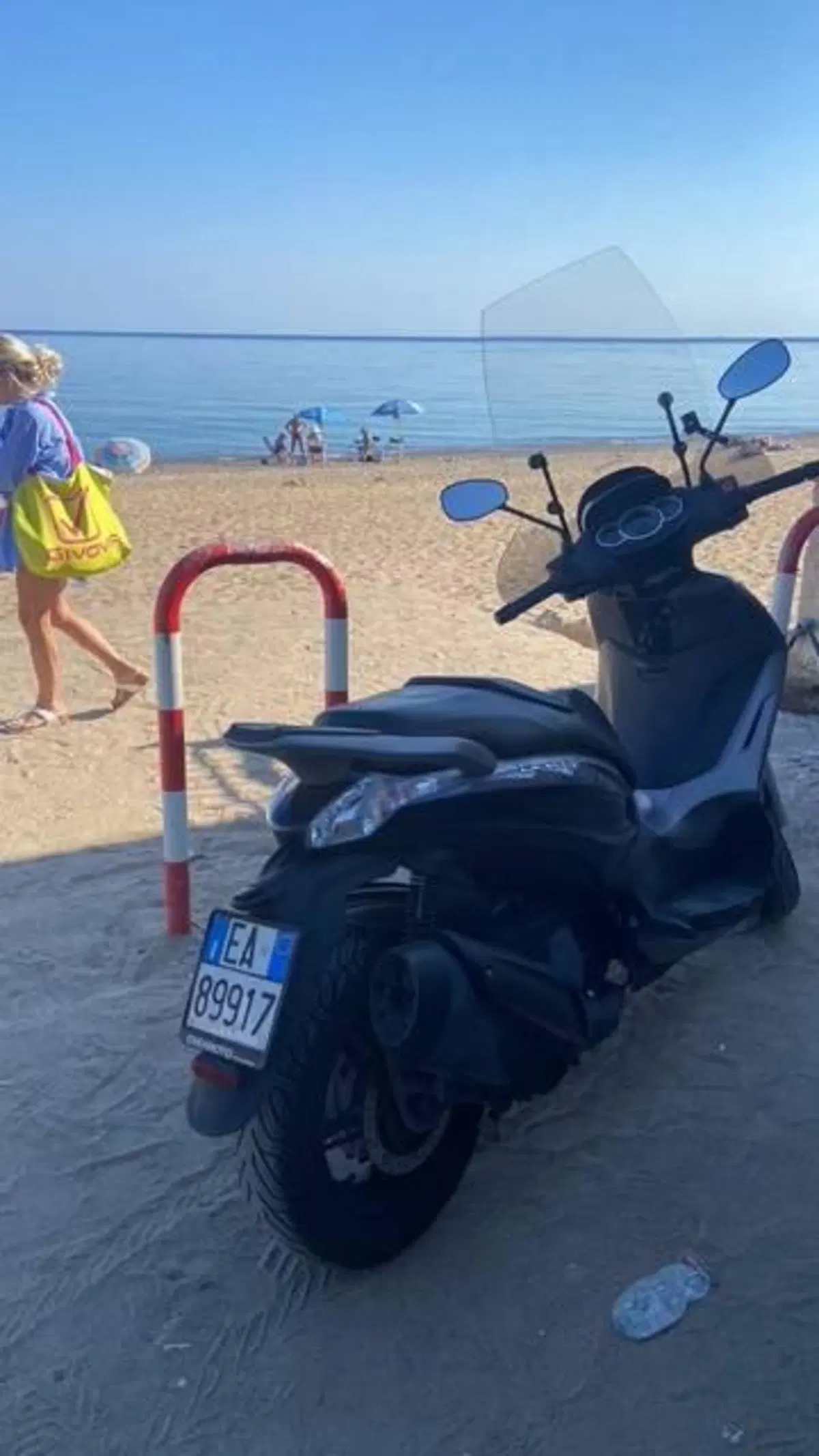 Piaggio Beverly 350 SportTouring ie (2011 - 15) (4)
