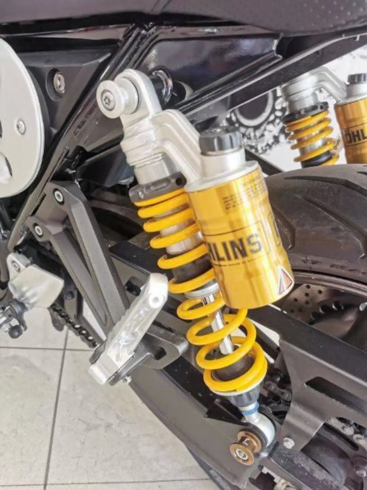 Yamaha XJR 1300 (2015 - 17) (7)