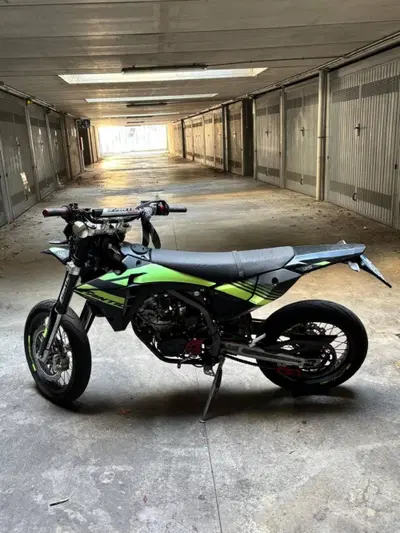 Fantic Motor XMF 125 Motard Performance 4T (2023 - 24) usata