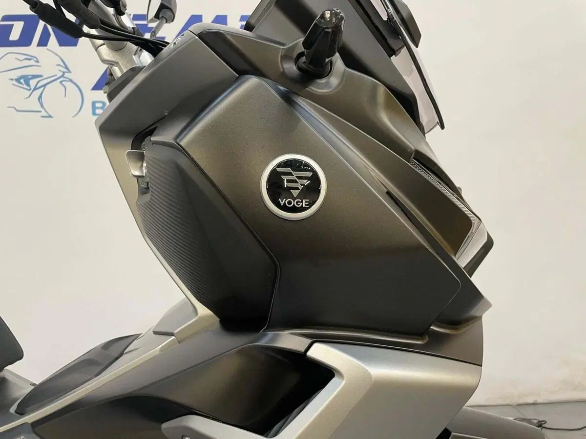 Voge Sfida SR1 ADV (2023 - 26) (11)