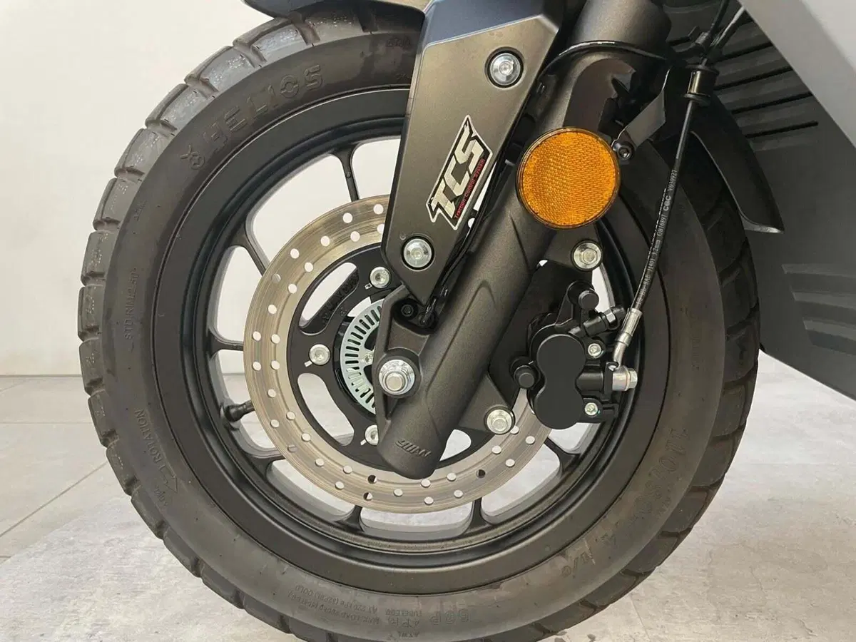 Voge Sfida SR1 ADV (2023 - 26) (13)
