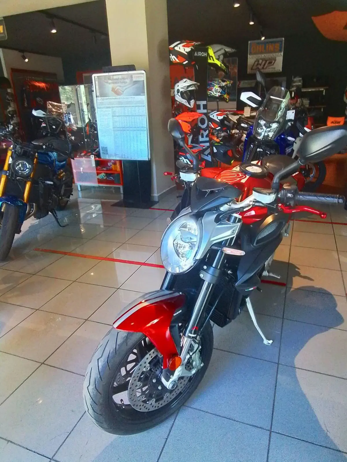 MV Agusta Brutale 800 (2020) (5)
