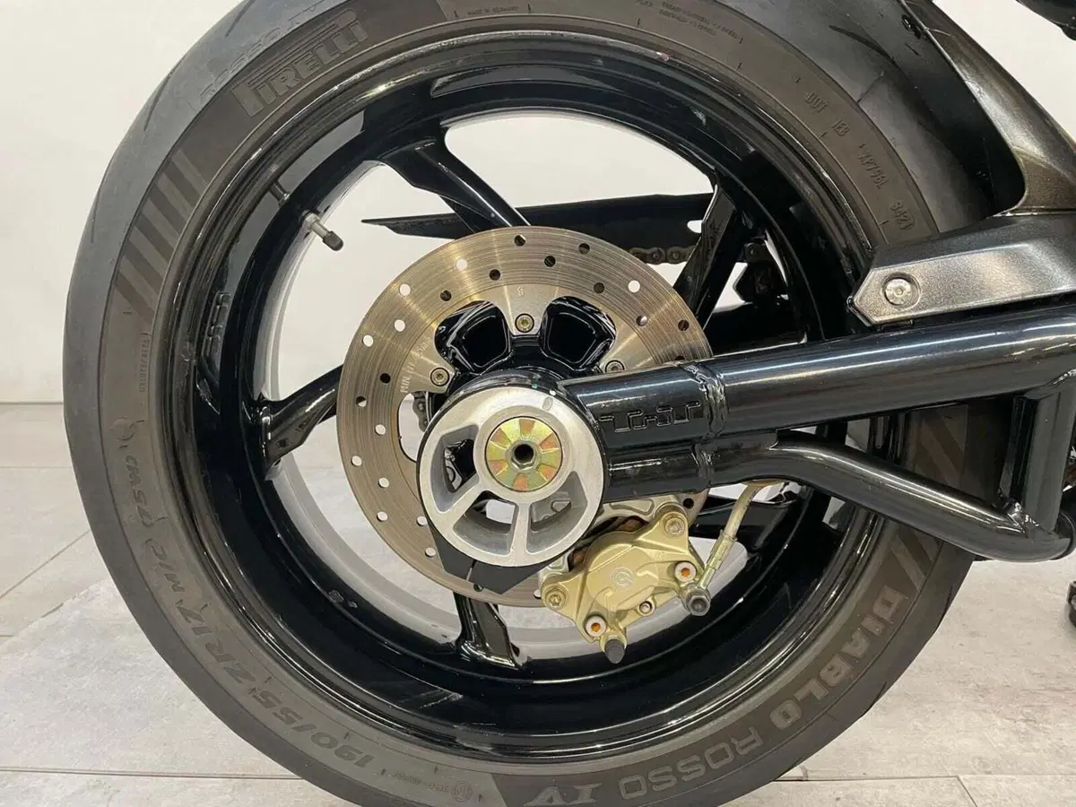 Benelli Tornado Naked Tre 899 (2010 - 16) (11)
