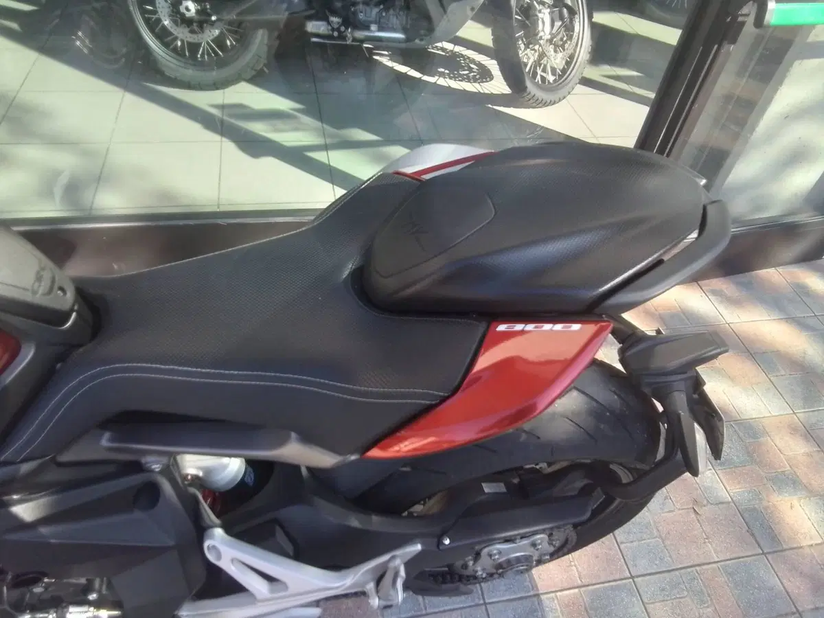 MV Agusta Brutale 800 (2020) (17)