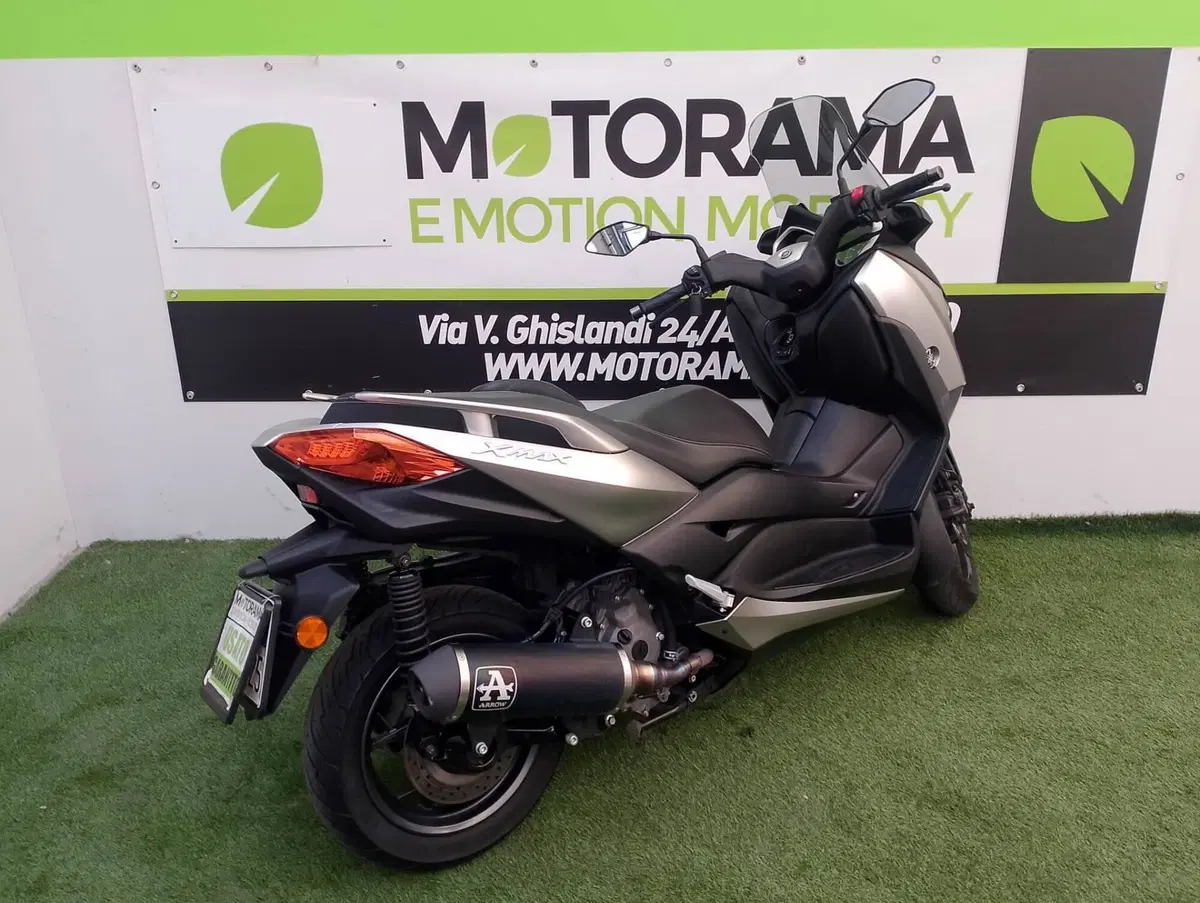 Yamaha X-Max 300 ABS (2017 - 20) (4)