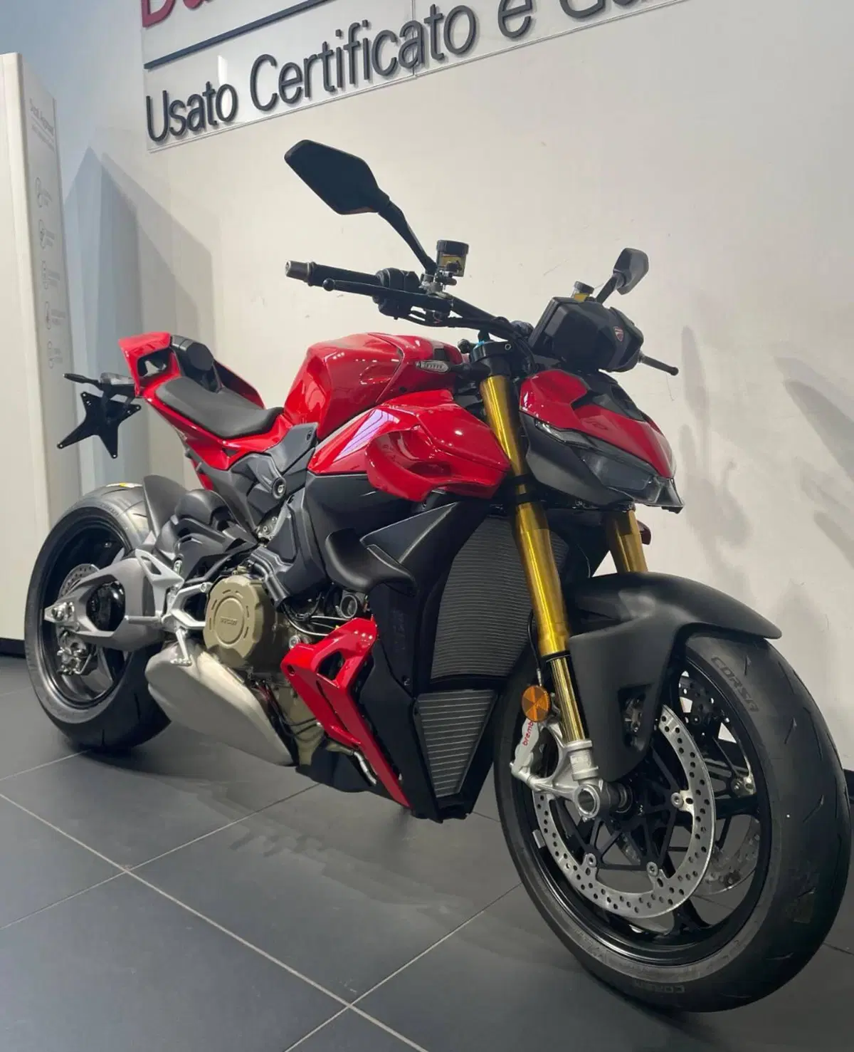 Ducati Streetfighter V4 S (2025 - 26) (3)