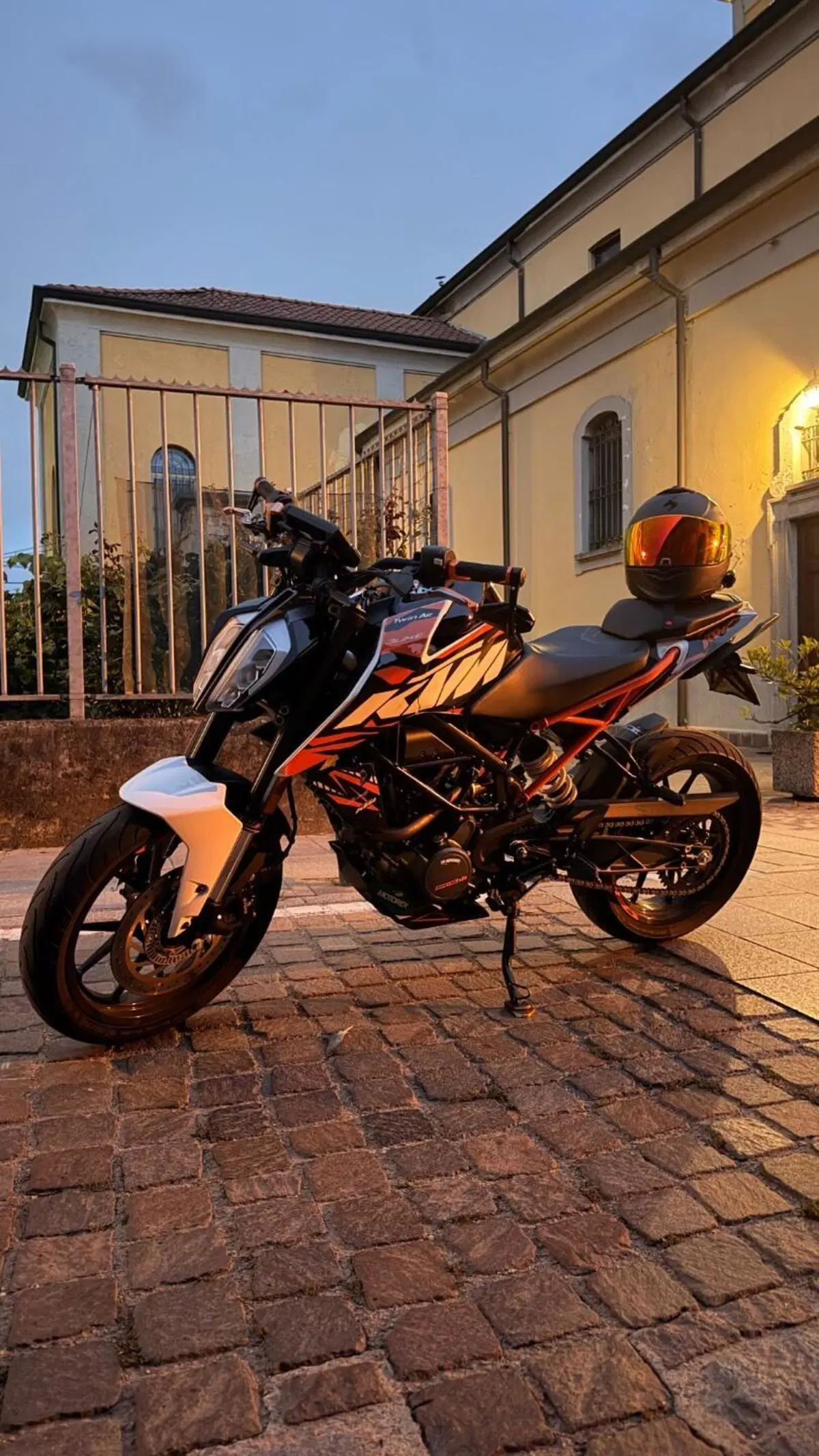 KTM 125 Duke ABS (2017 - 20) (2)