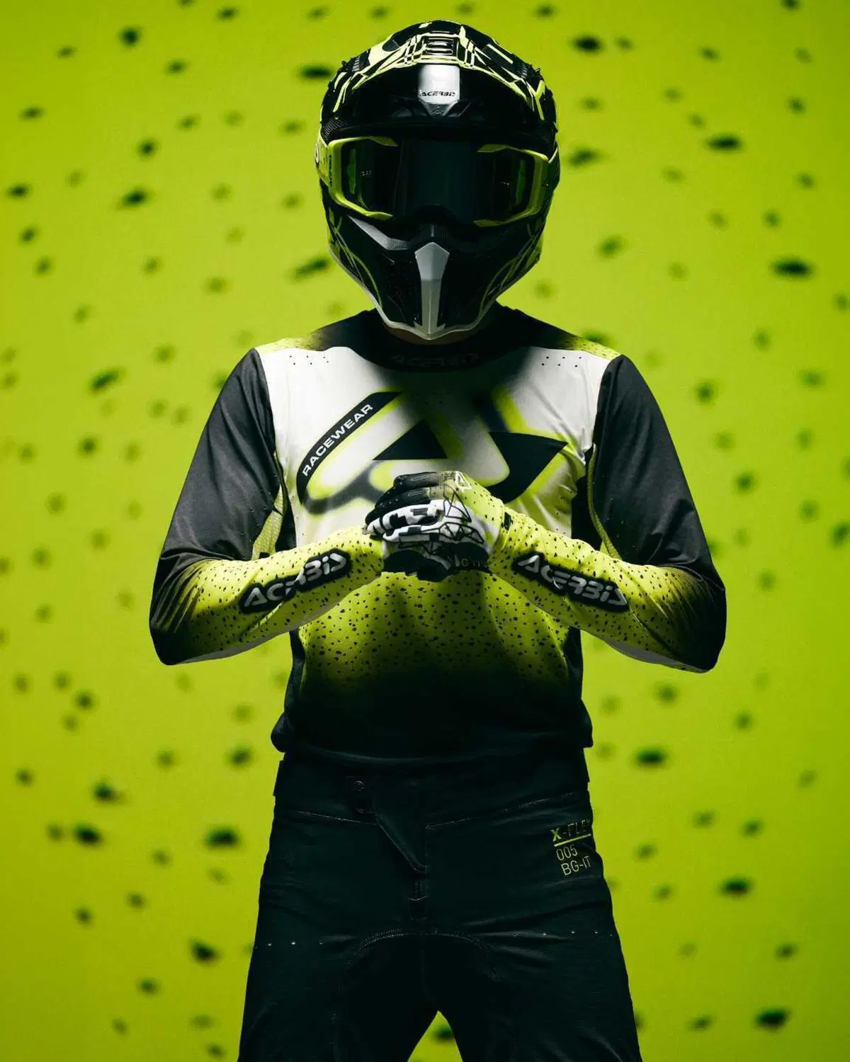 X-FLEX 2.0: il nuovo total look racing 2027 firmato Acerbis