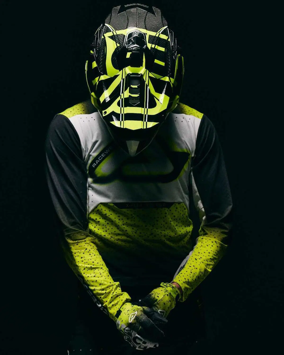 X-FLEX 2.0: il nuovo total look racing 2027 firmato Acerbis (6)