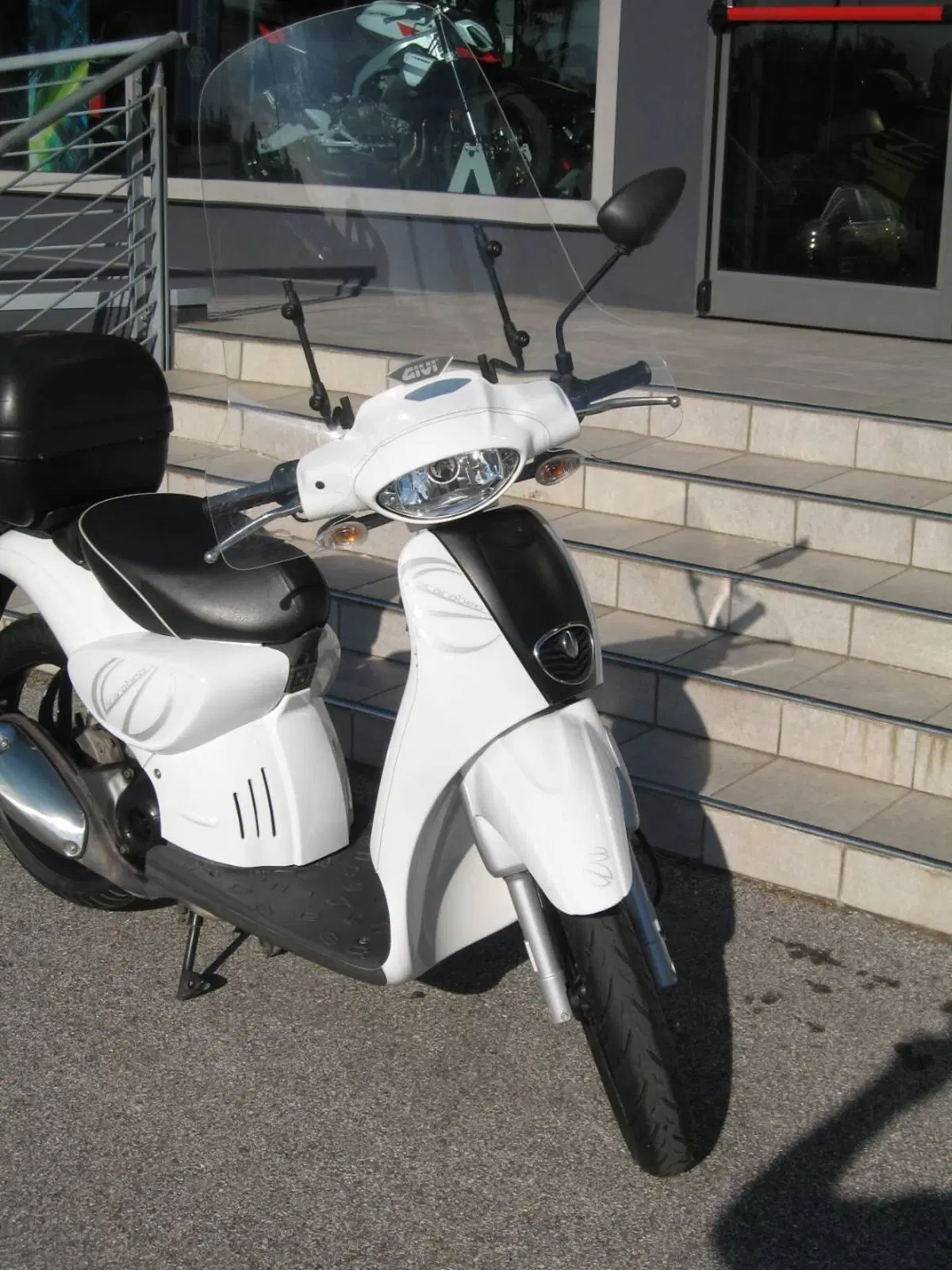 Aprilia Scarabeo 50 2t (2008 - 17) (2)