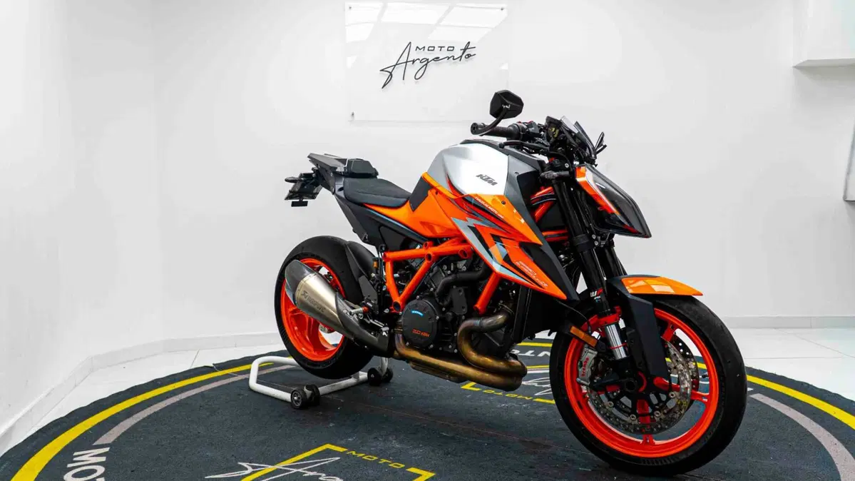 KTM 1290 Super Duke R (2021 - 23) (2)