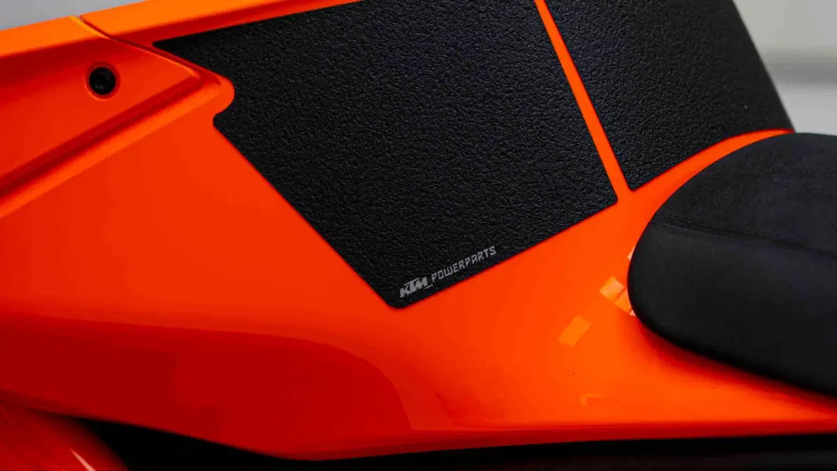 KTM 1290 Super Duke R (2021 - 23) (16)