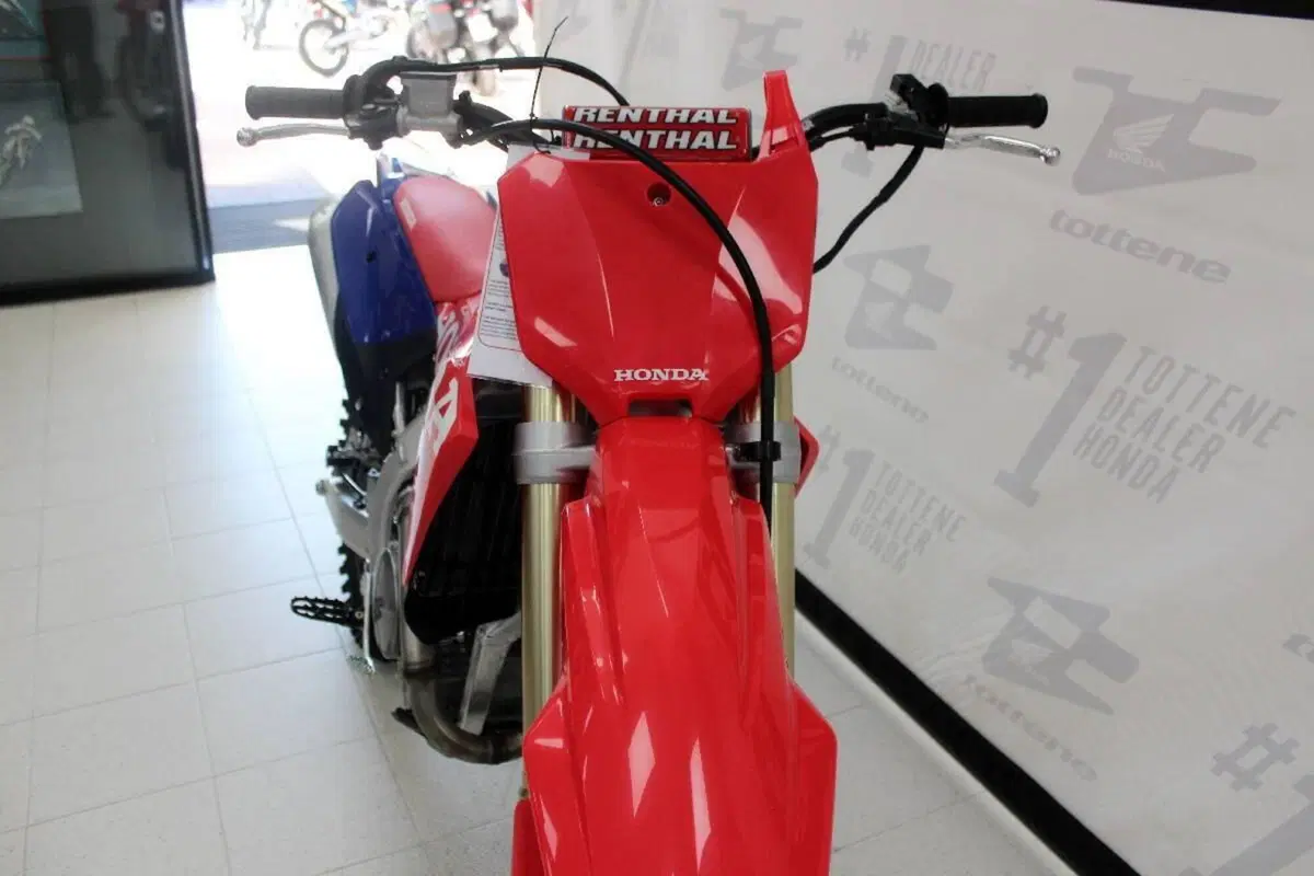 Honda CRF 250R (2027) (4)