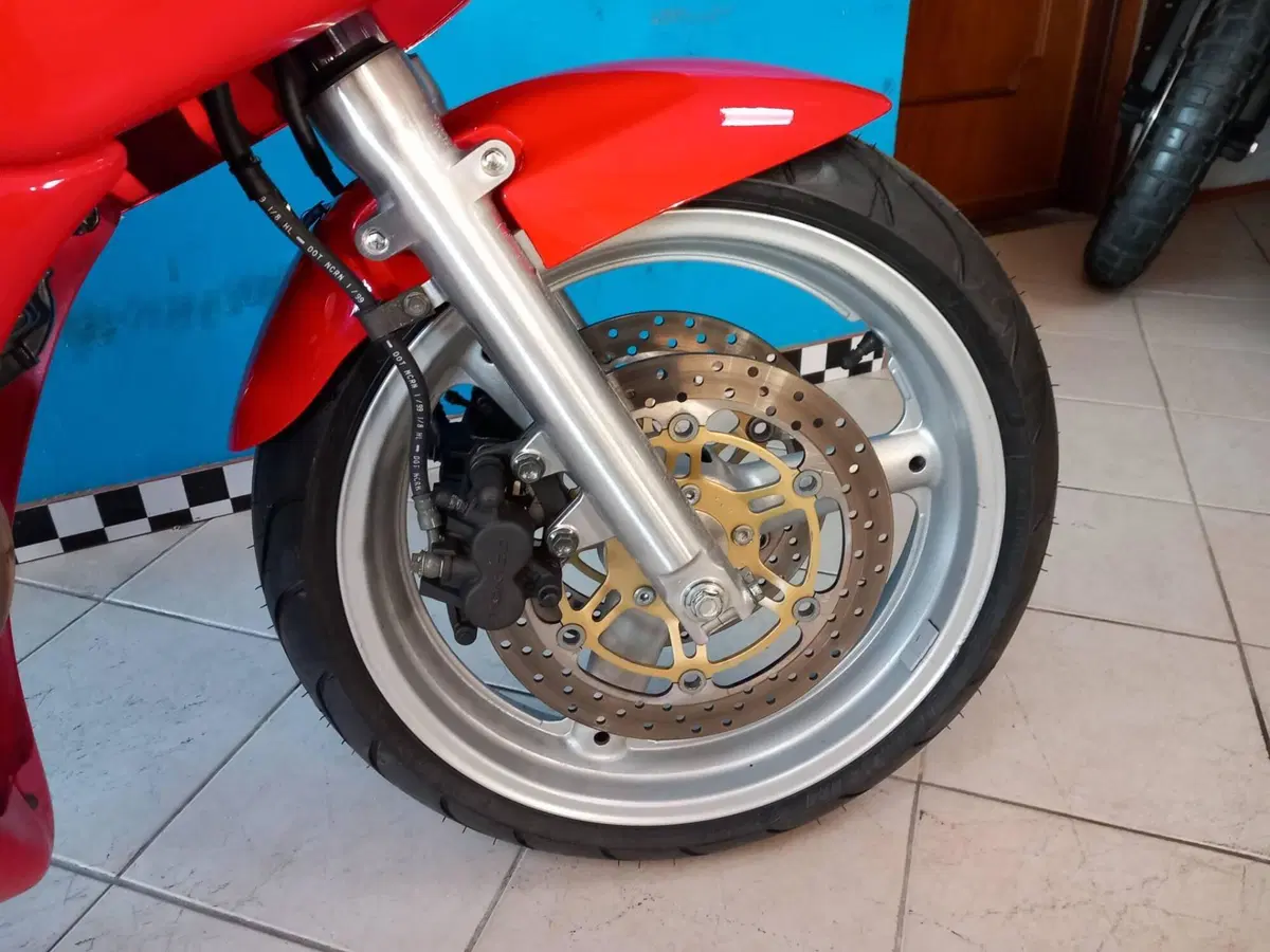 Suzuki SV 650 S (1999 - 02) (18)