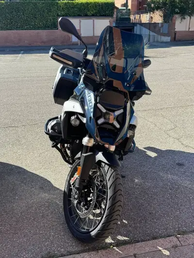 Bmw R 1300 GS Triple Black (2023 - 26) usata