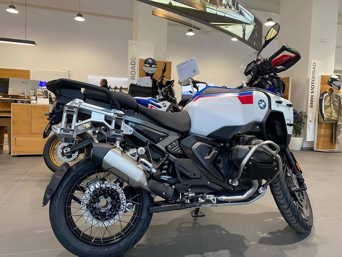 Bmw R 1300 GS Adventure Trophy (2025 - 26) (4)