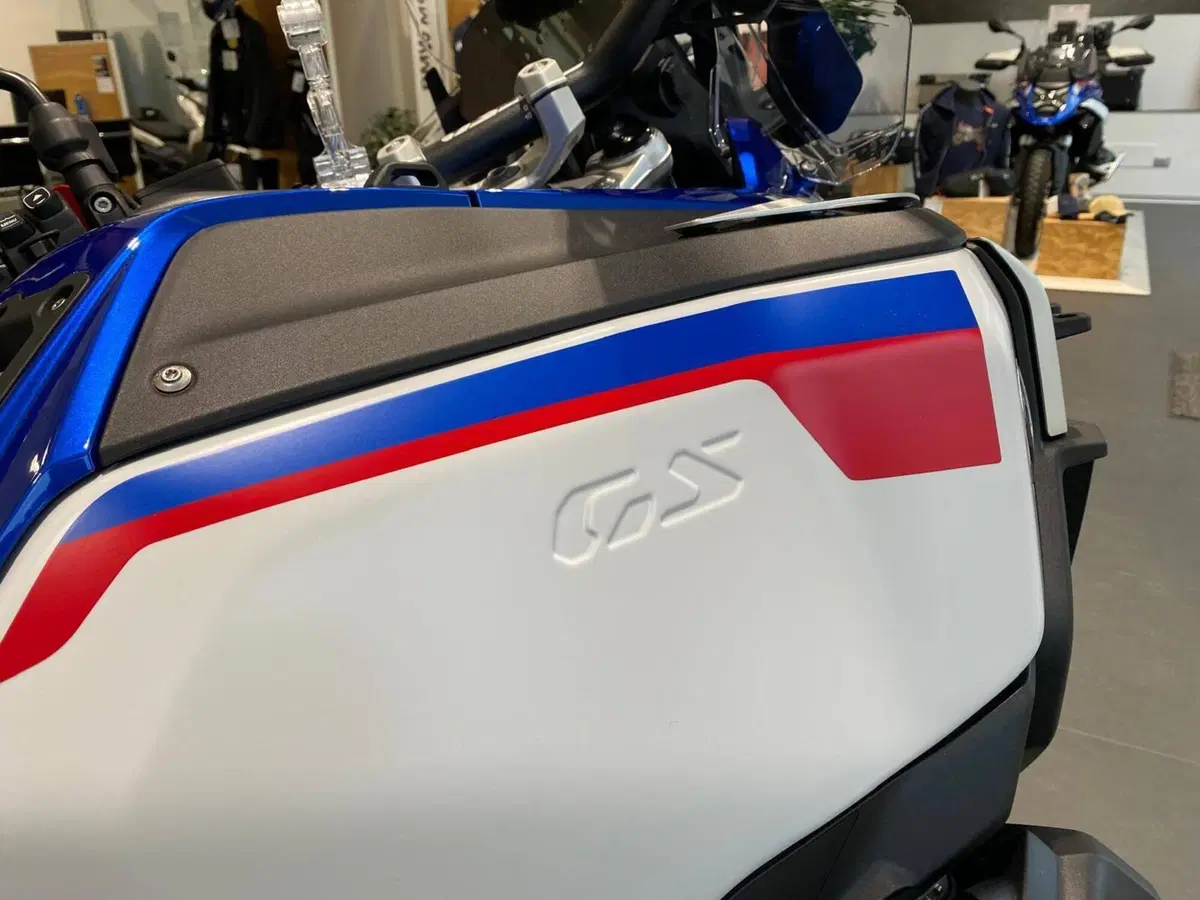 Bmw R 1300 GS Adventure Trophy (2025 - 26) (5)