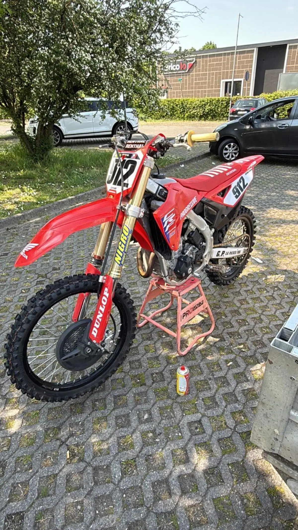 Honda CRF 250R (2024) (2)