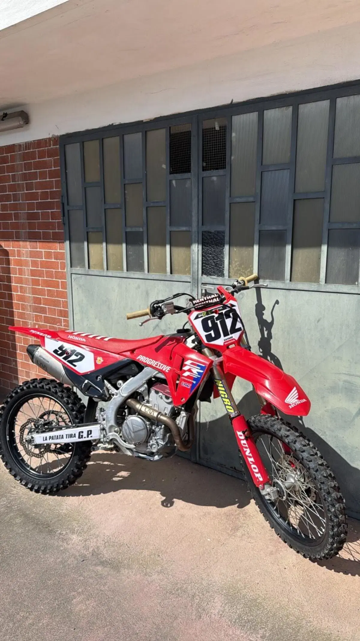 Honda CRF 250R (2024) (3)
