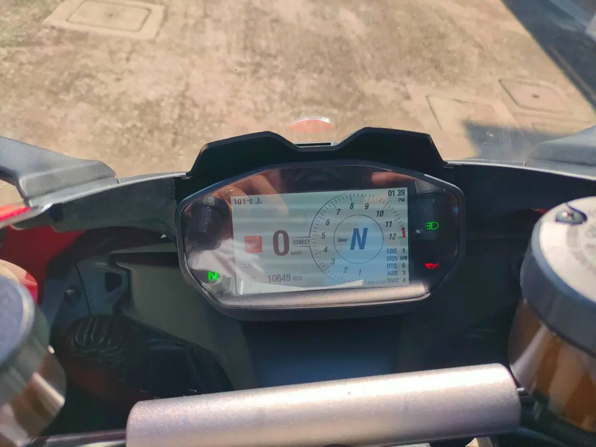 Ducati Panigale V2 (2021 - 24) (11)