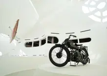 Lo stabilimento Moto Guzzi aperto tutto l'anno, ecco l'orario per la prossima stagione