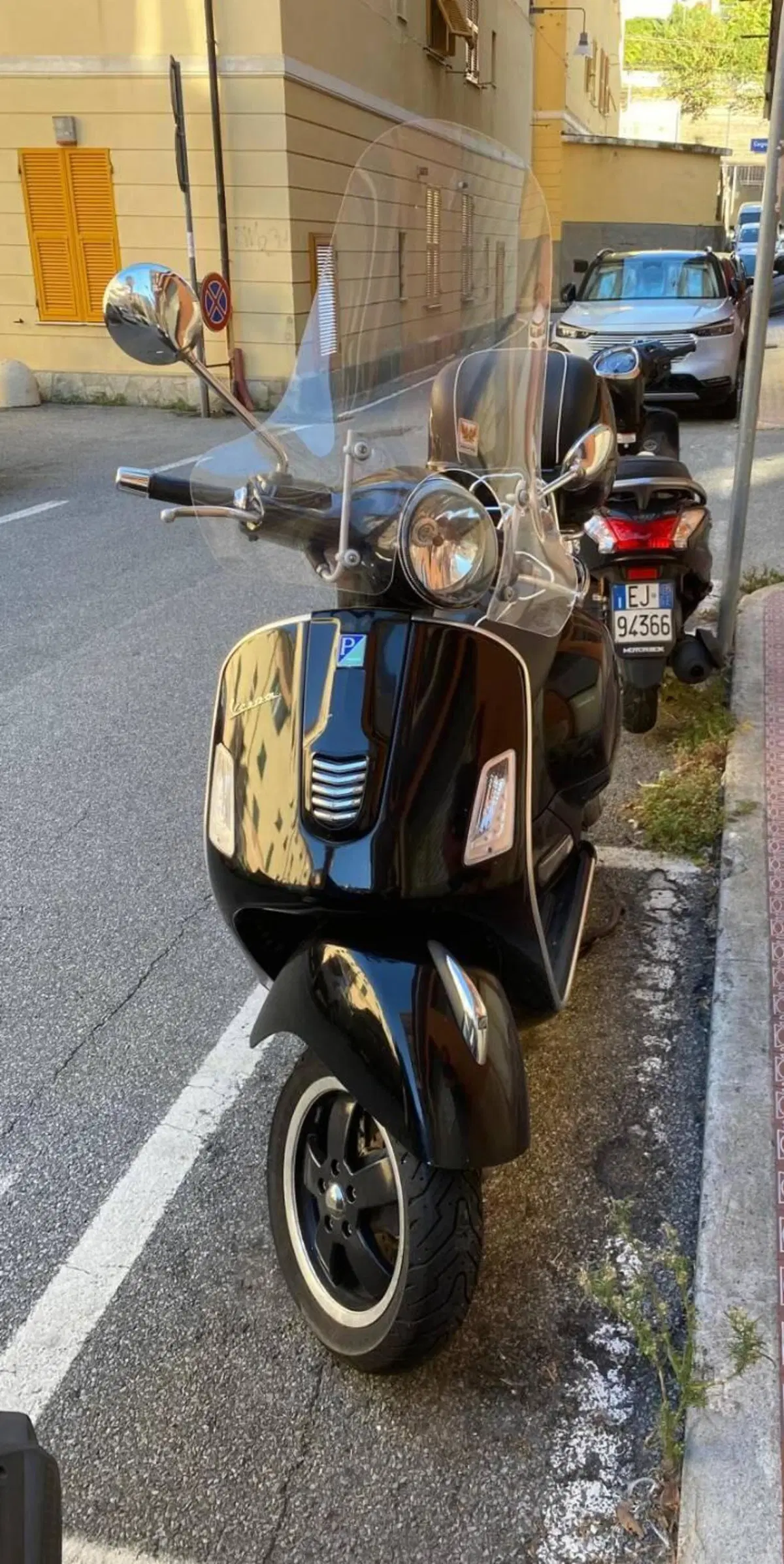 Vespa GTS 300 Super ABS (2014 - 16) (2)