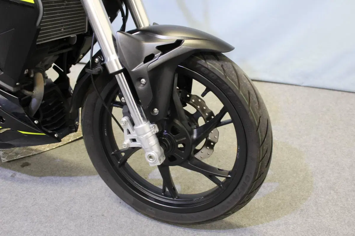 Keeway Motor RKF 125 (2021 - 24) (8)
