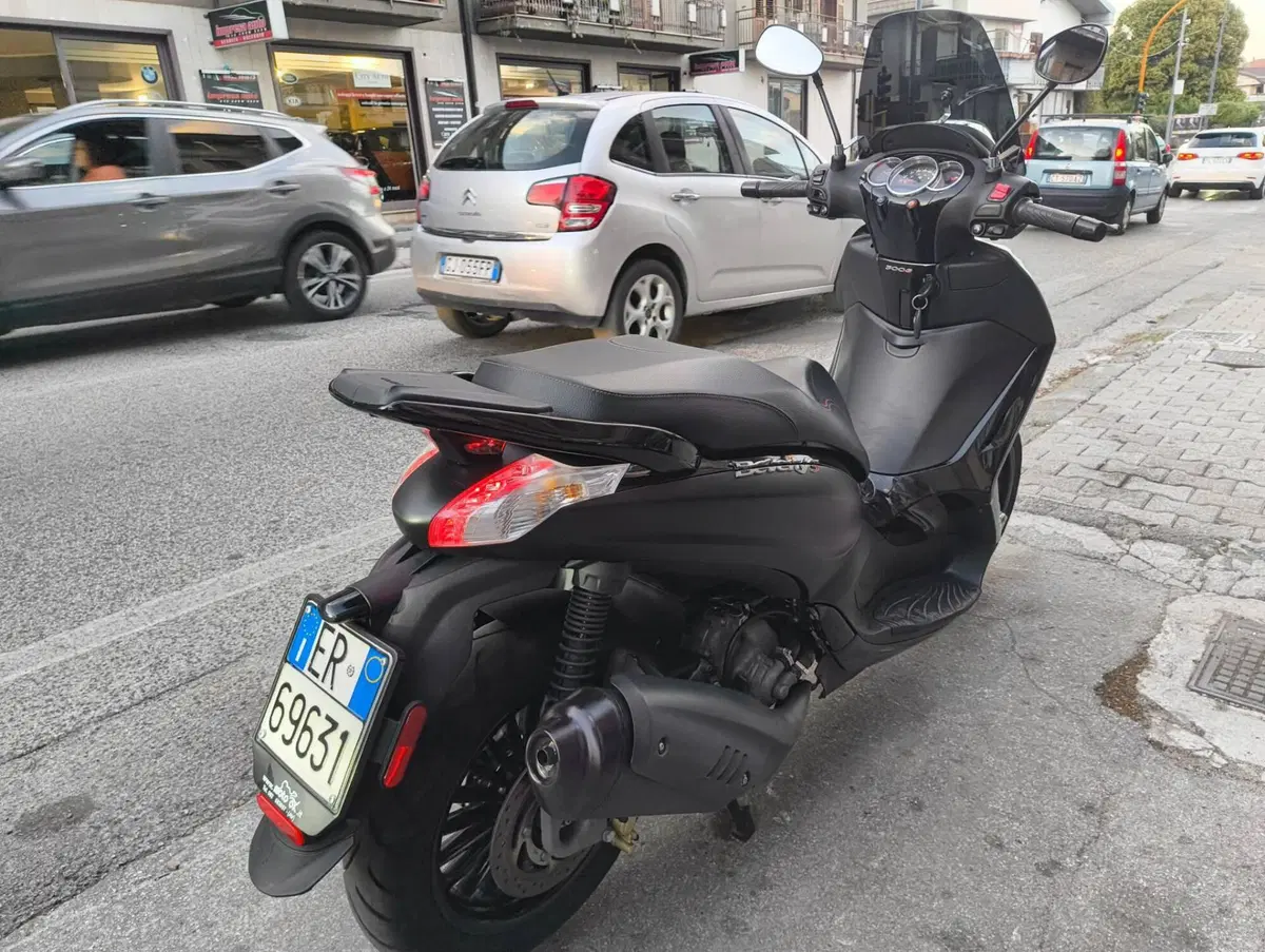 Piaggio Beverly 300 S i.e. ABS-ASR (2016 - 20) (5)