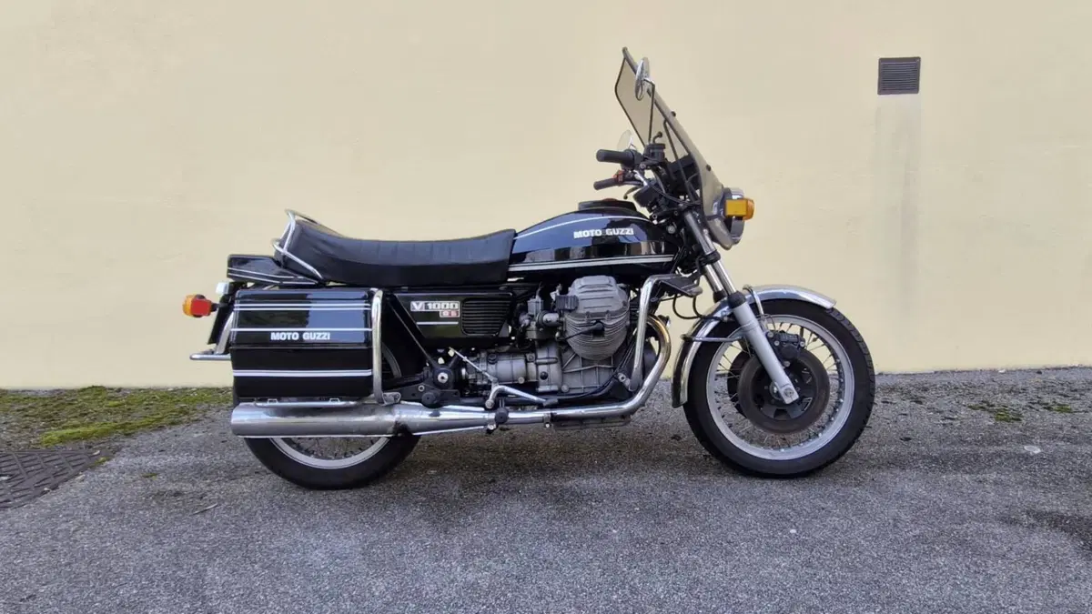 Moto Guzzi V 1000 G5