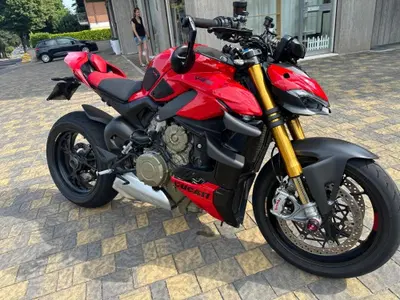 Ducati Streetfighter V4 S (2023 - 24) usata