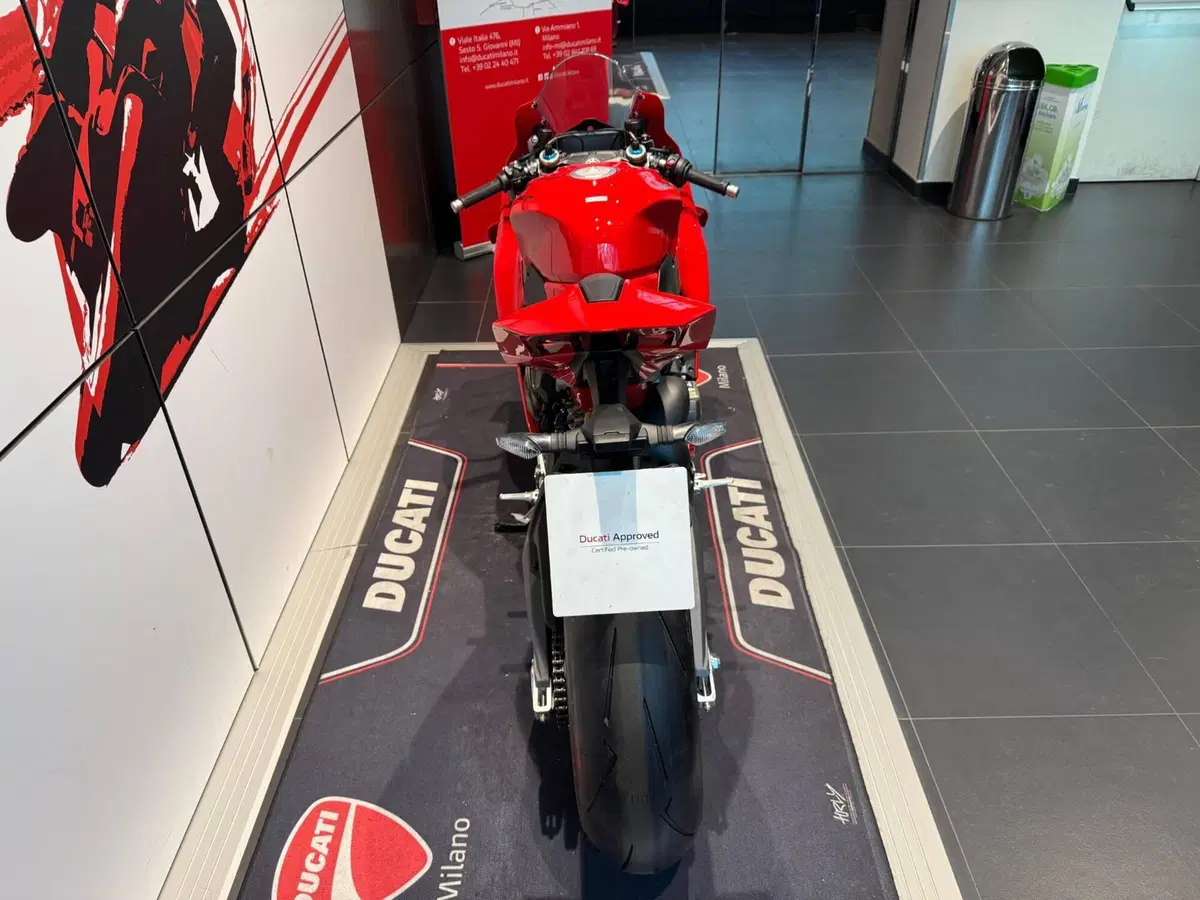 Ducati Panigale V4 S (2025 - 26) (14)