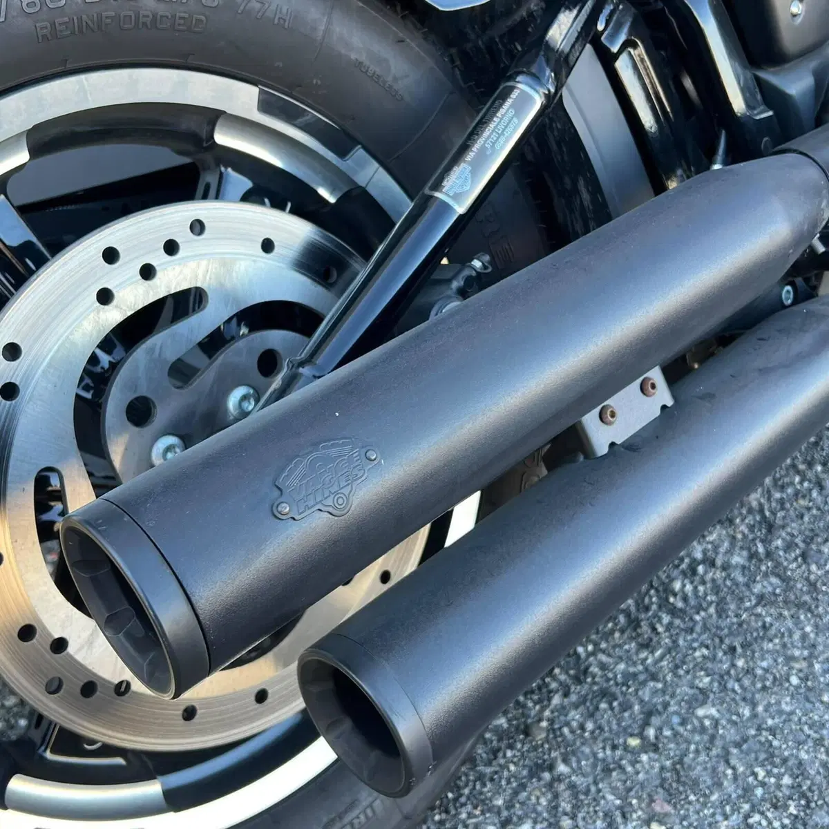 Harley-Davidson 107 Street Bob (2018 - 20) - FXBB (9)