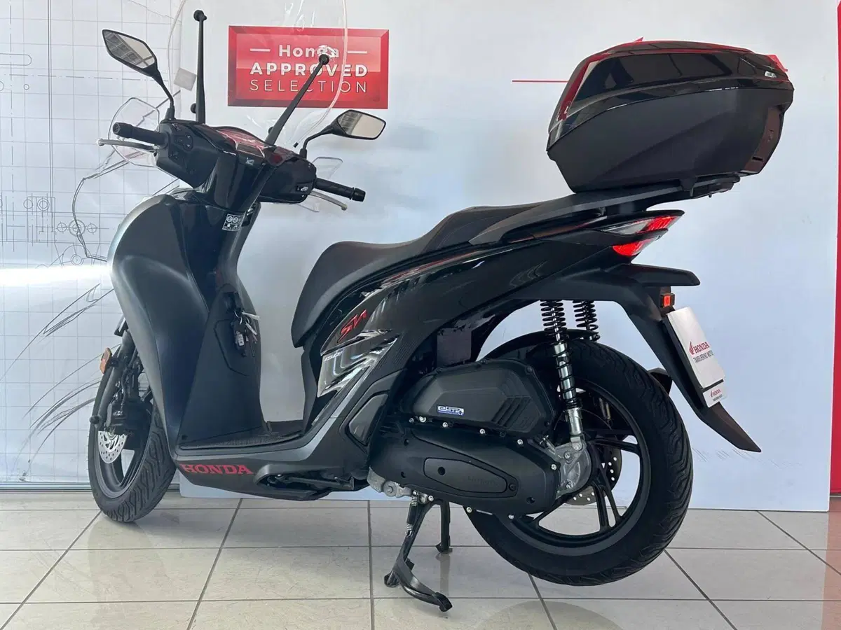 Honda SH 150i (2024 - 25) (4)