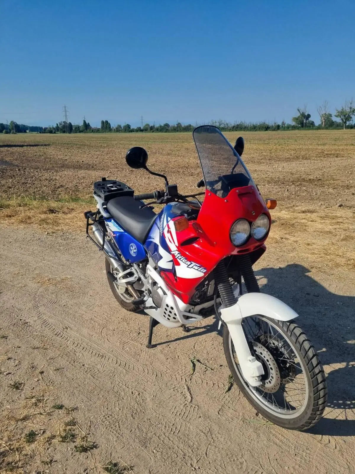 Honda Africa Twin XRV 750 (1996 - 02) (2)