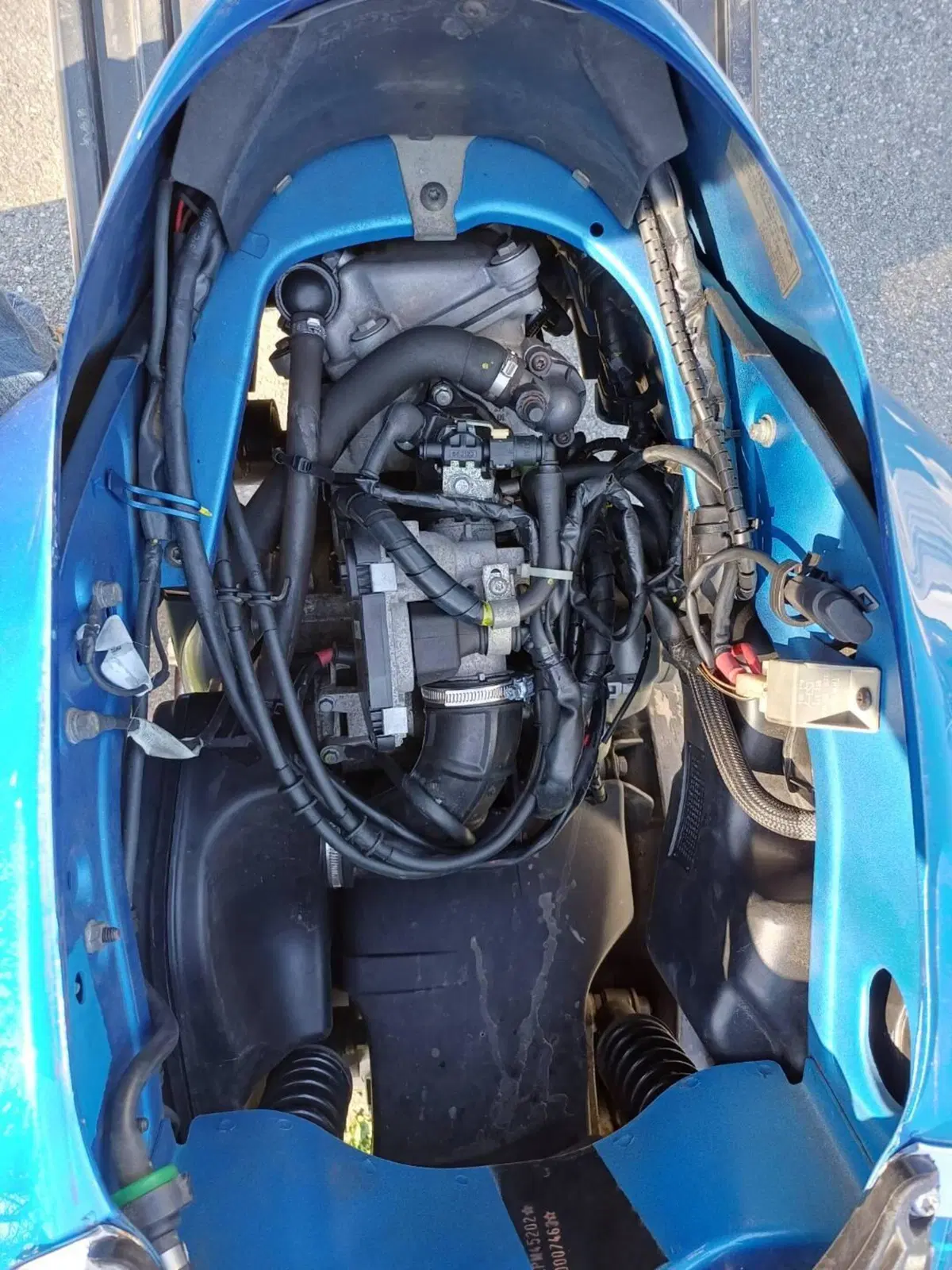 Vespa GTS 300 Super Sport ABS (2010 - 16) (6)
