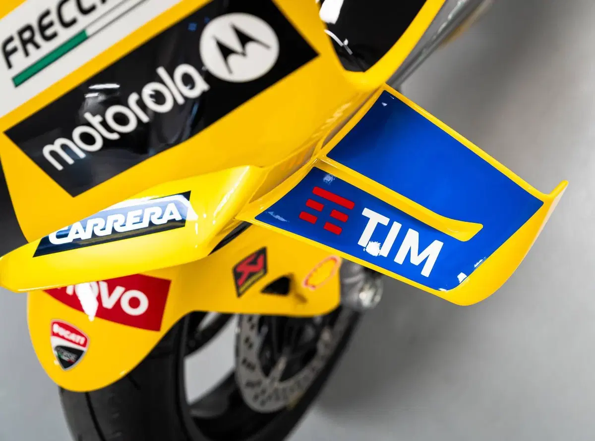 Ducati Panigale V4 Bagnaia 2023 World Champion Replica (2024) (13)