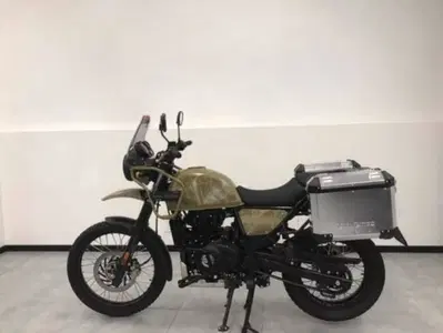 Royal Enfield Himalayan 411 (2021 - 24) usata