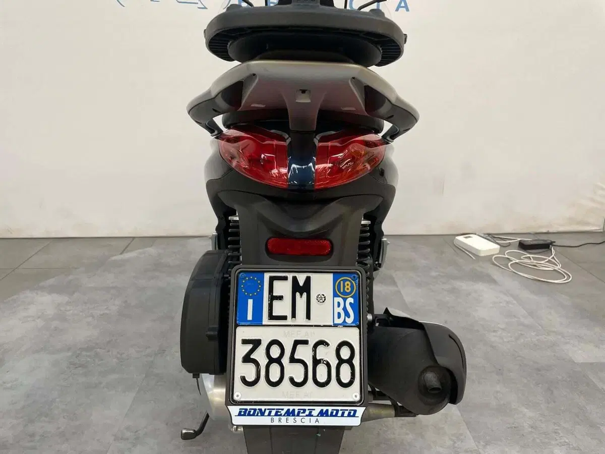 Piaggio Medley 150 S ABS (2016 - 19) (8)