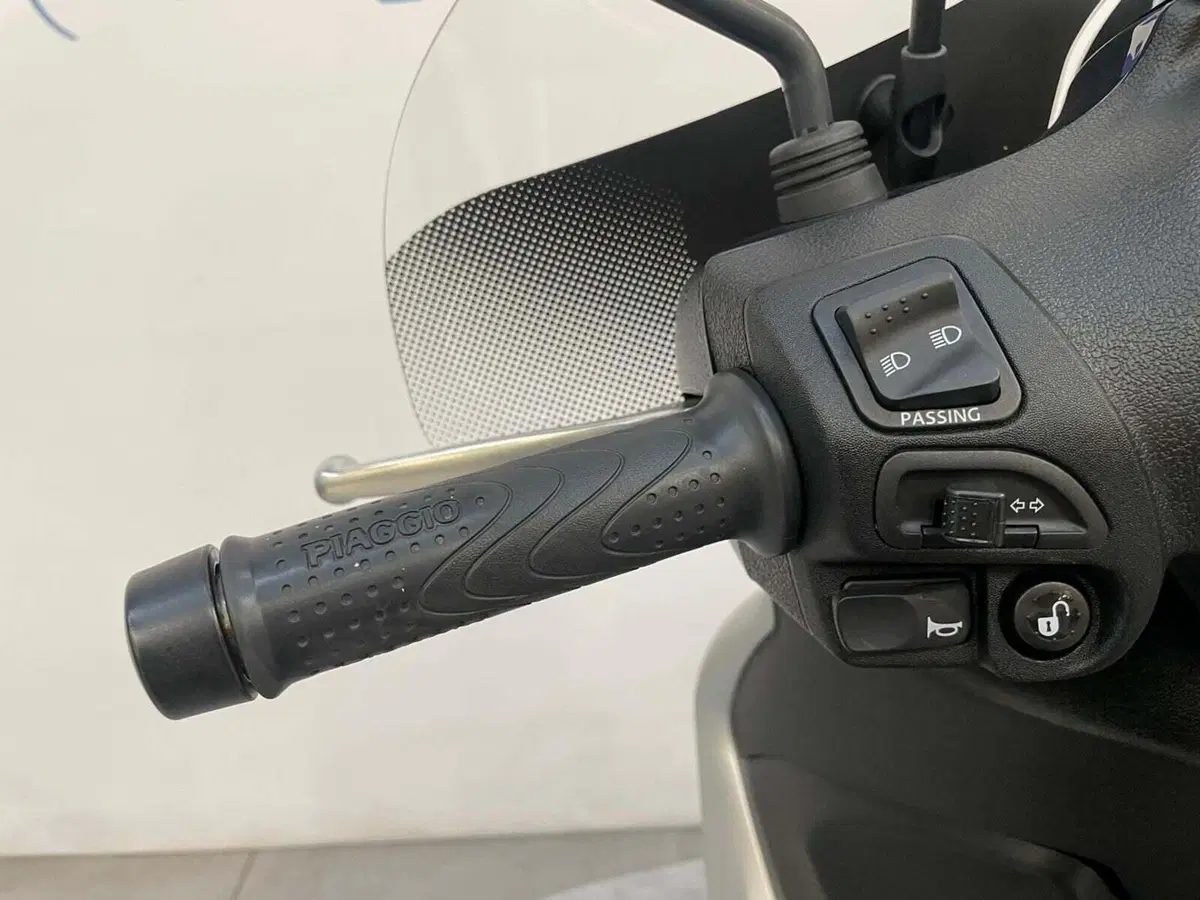 Piaggio Medley 150 S ABS (2016 - 19) (9)