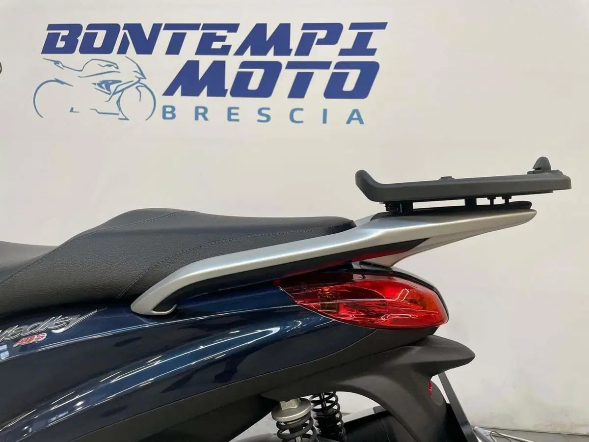 Piaggio Medley 150 S ABS (2016 - 19) (13)