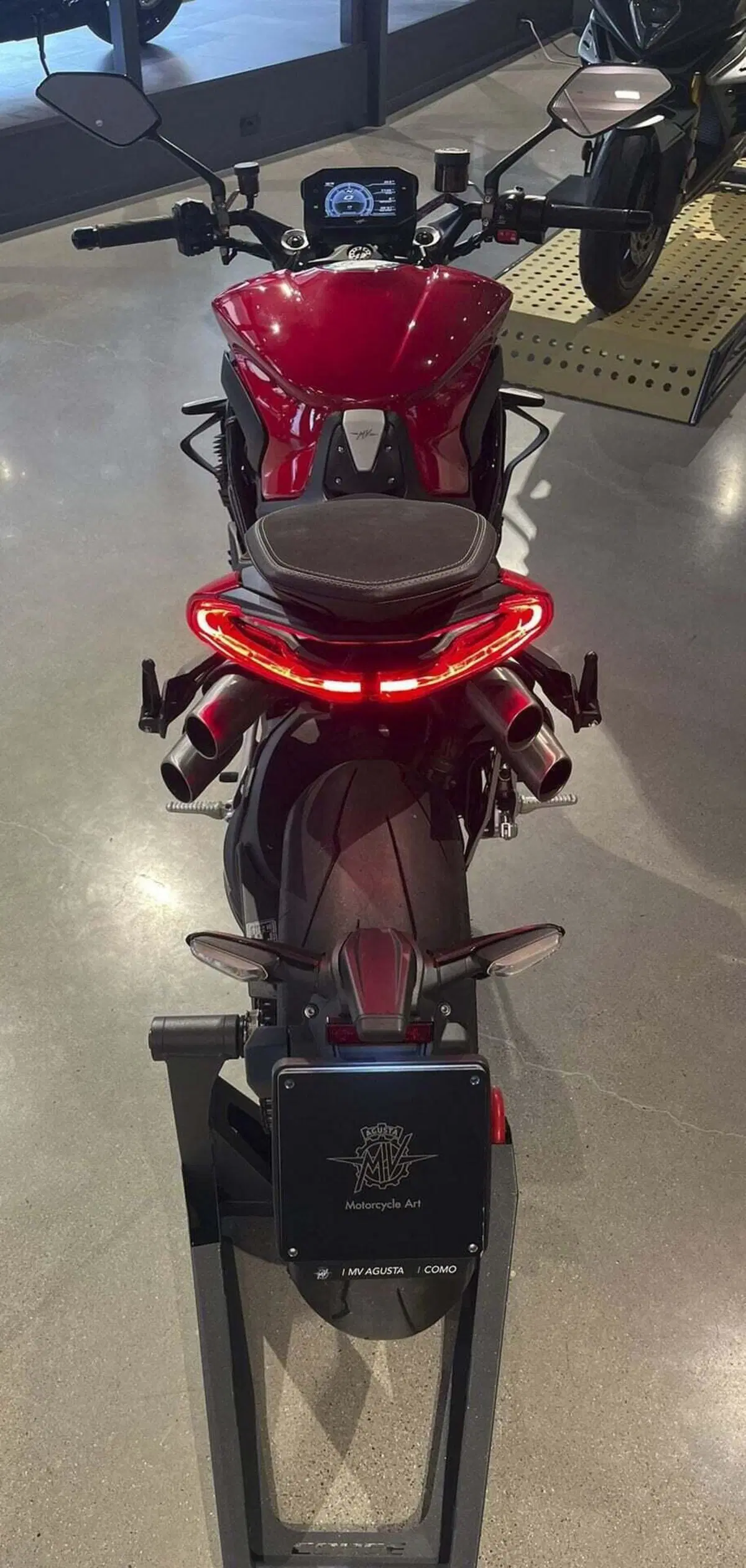 MV Agusta Brutale 1000 RS (2022 - 26) (5)