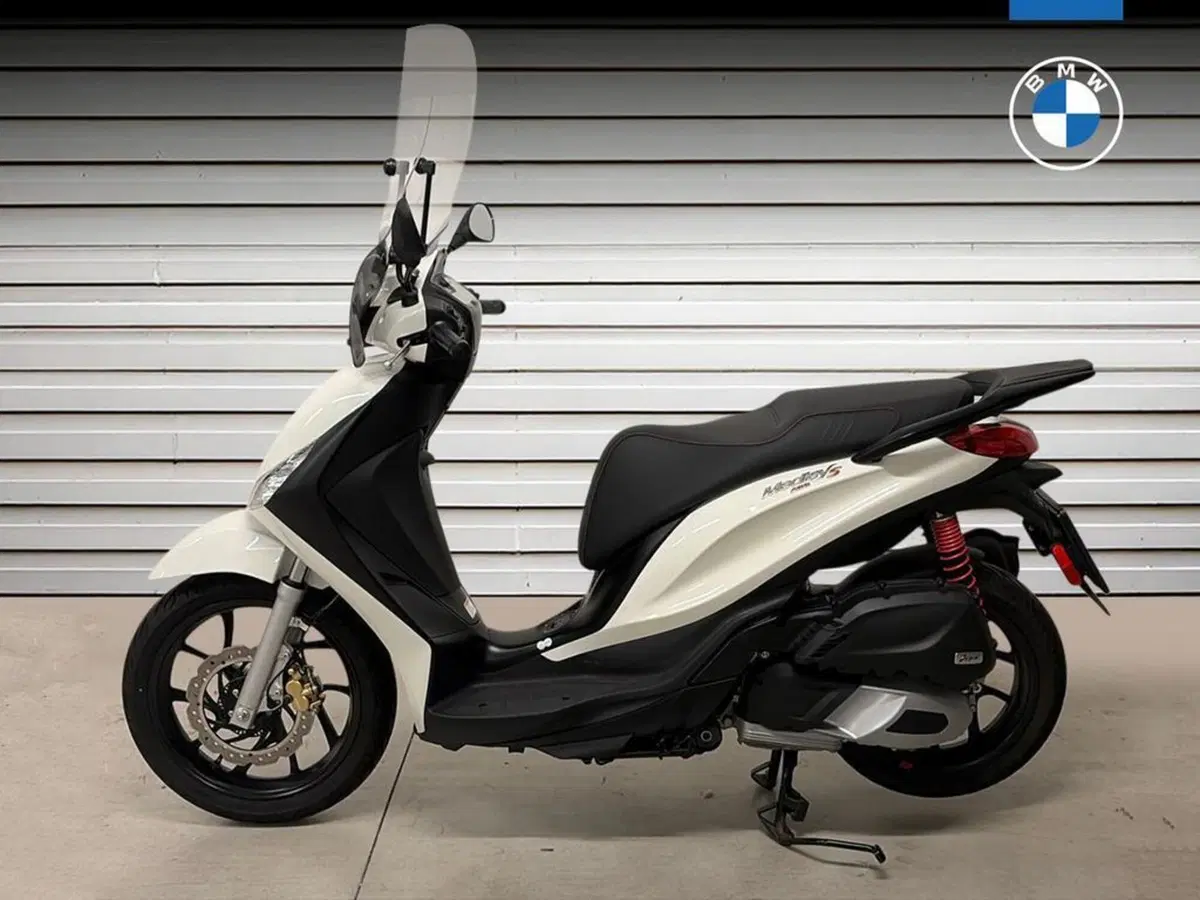 Piaggio Medley 125 S ABS (2021 - 24) (3)