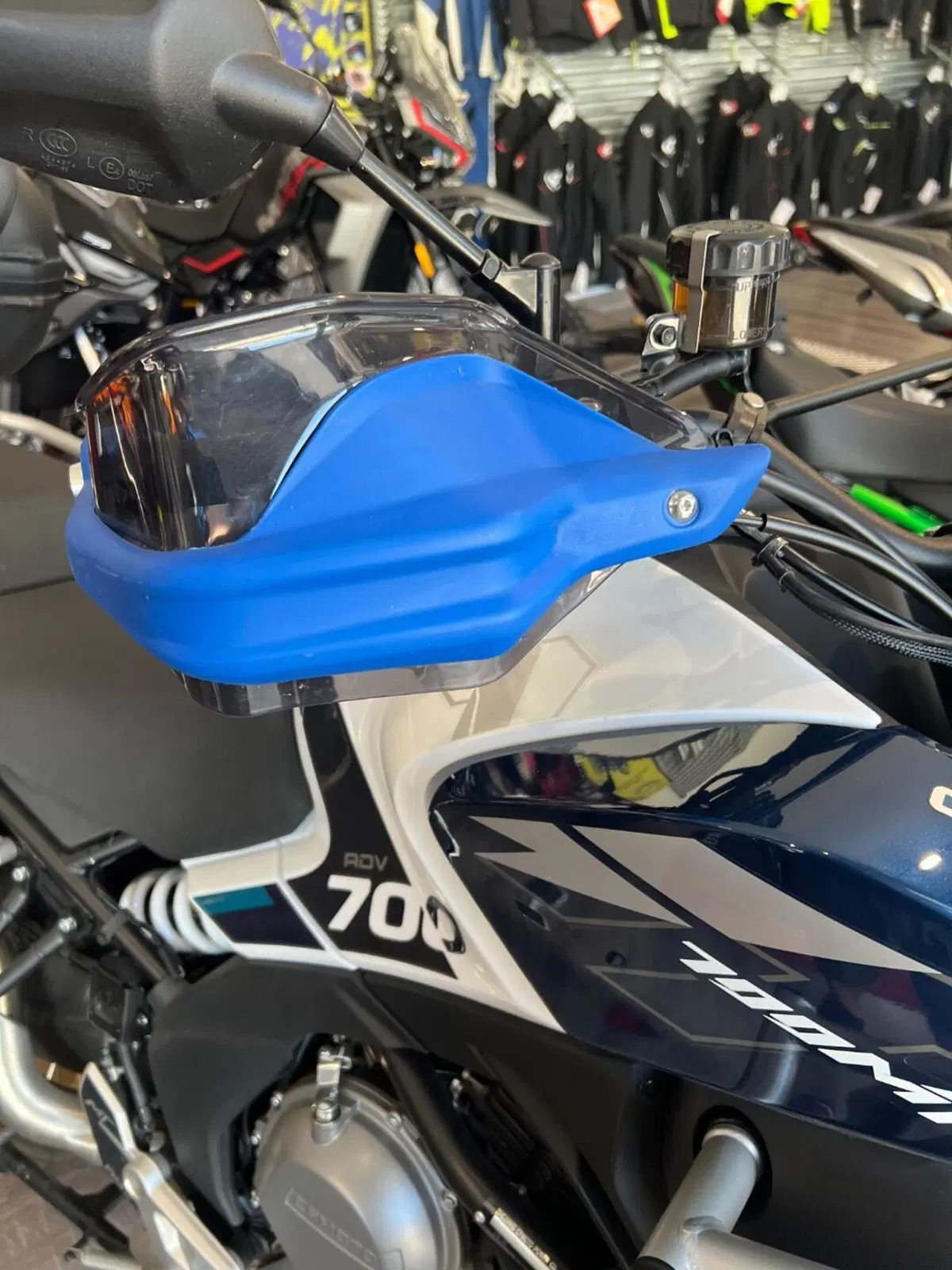 CFMOTO 700MT (2024 - 26) (3)