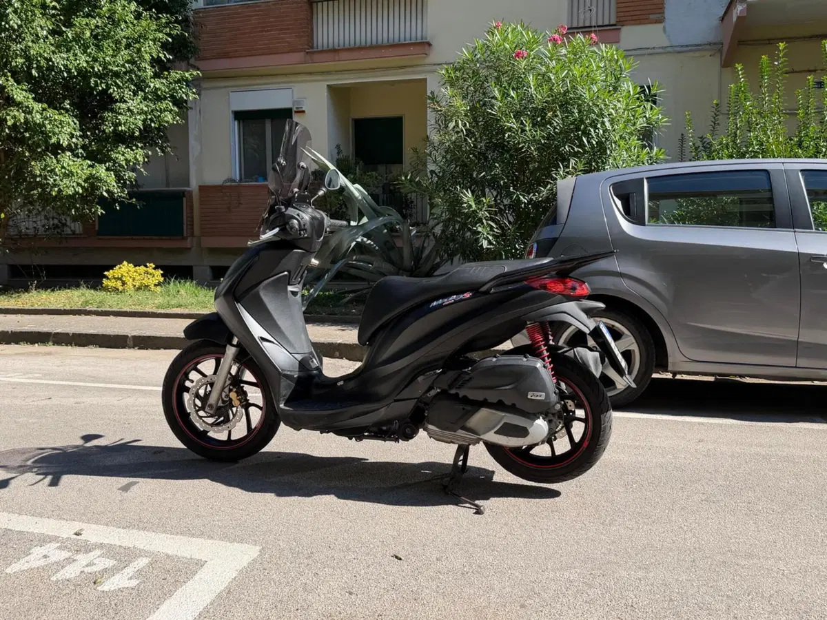 Piaggio Medley 125 S ABS (2021 - 24) (2)