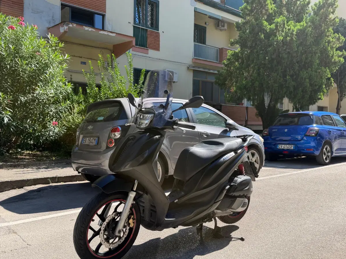 Piaggio Medley 125 S ABS (2021 - 24) (3)