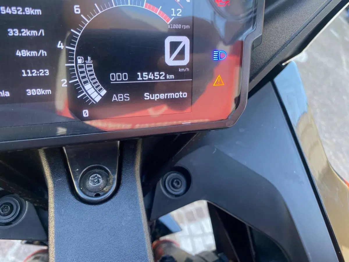 KTM RC 125 (2022 - 26) (3)