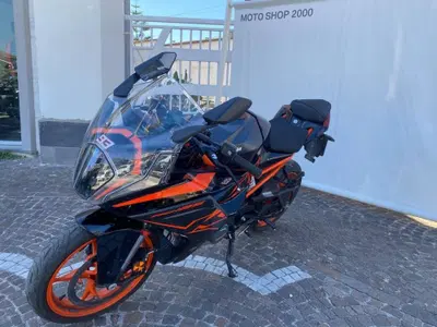 KTM RC 125 (2022 - 26) usata