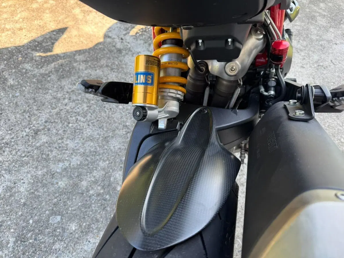 Ducati Hypermotard 939 SP (2016 - 18) (8)